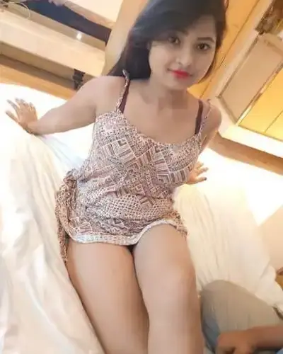 Call Girls in Sushant Lok